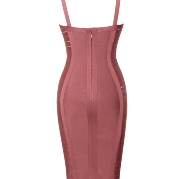 Cut Out Hip Detail Bandage Dress - Picture 4 of 4